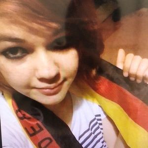 Meet your Posher, Charlee